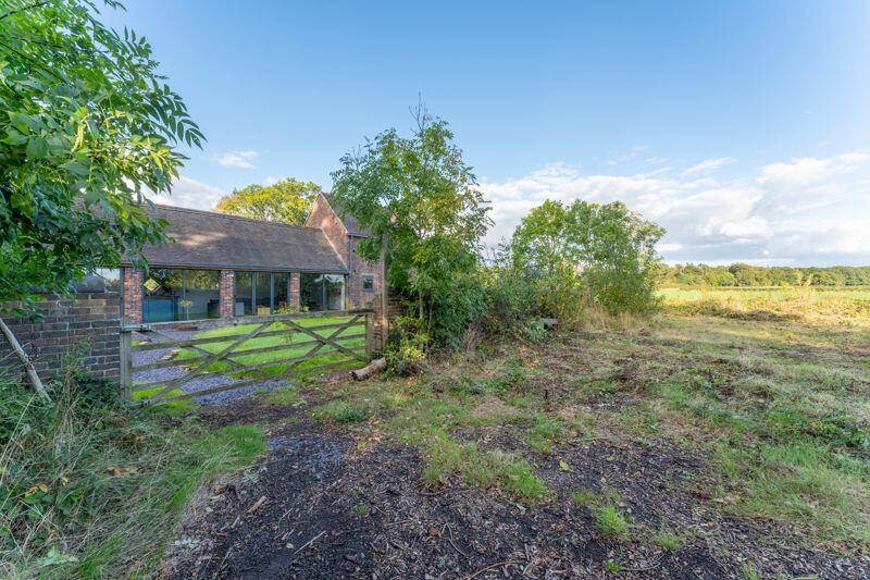 Additional image 45 of Oak Tree Barn, Bodymoor Green Farm, Kingsbury/Nether Whitaker, B78 2DZ