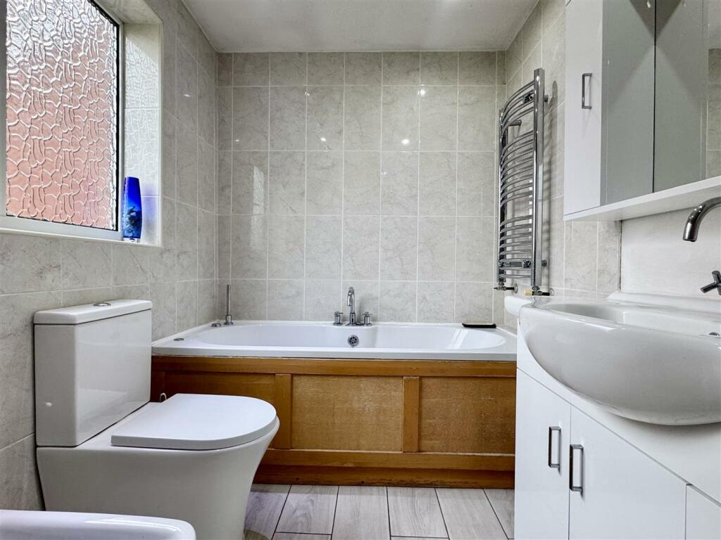 Additional image 31 of Oak Farm Close, Sutton Coldfield