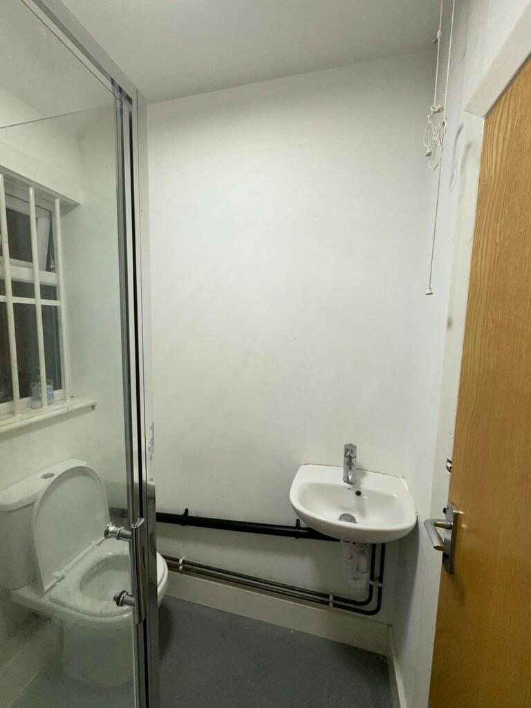 Additional image 7 of Stratford Road, Shirley