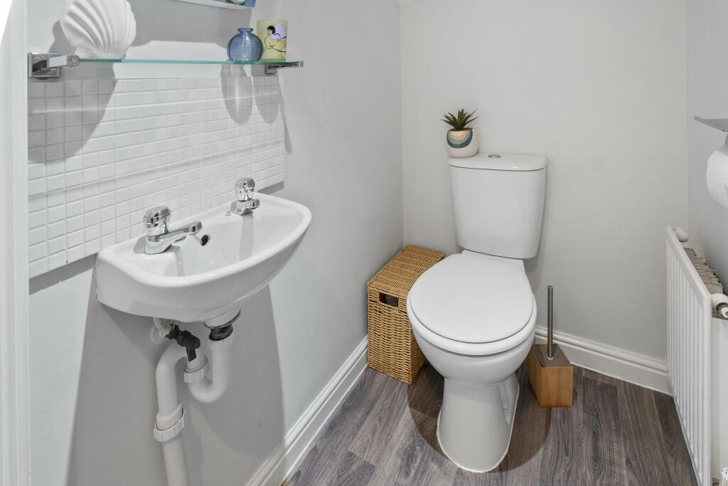 Additional image 5 of Maiden Way, Aston Fields, Bromsgrove. B60