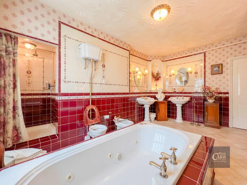 Additional image 20 of Parkfield House, Watling Street, Two Gates, Tamworth, B77 1HW