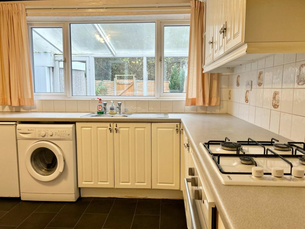 Additional image 9 of Masons Way, Solihull, B92 7JF