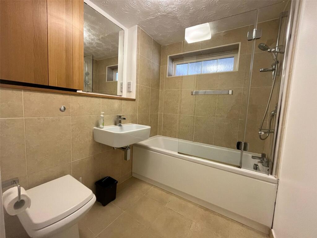 Additional image 6 of Warwick Road, Solihull, West Midlands, B92