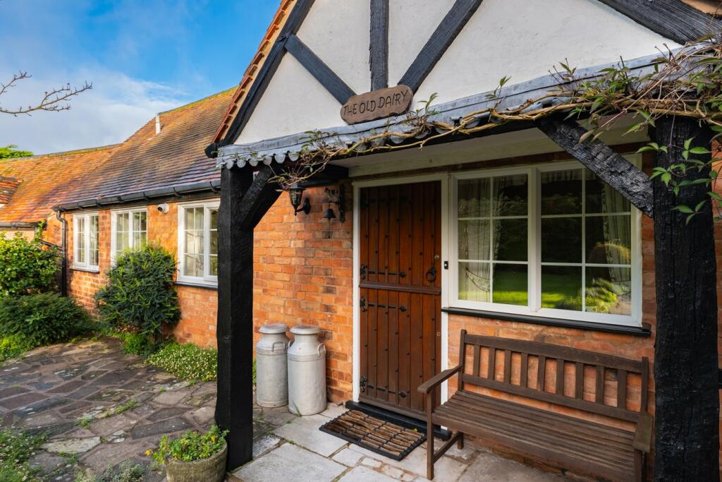 Additional image 26 of Beaudesert Park, Birmingham Road, Henley-in-Arden, B95