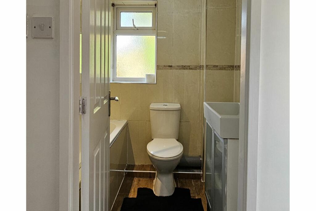 Additional image 8 of Haywoods Farm, West Bromwich, B71