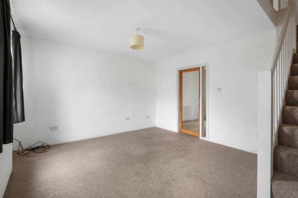 Additional image 4 of Willow Close, Alcester, B49