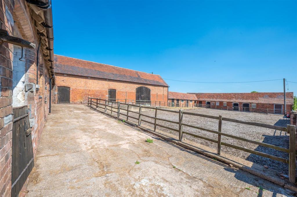 Additional image 19 of Ullenhall, Nr. Henley-In-Arden