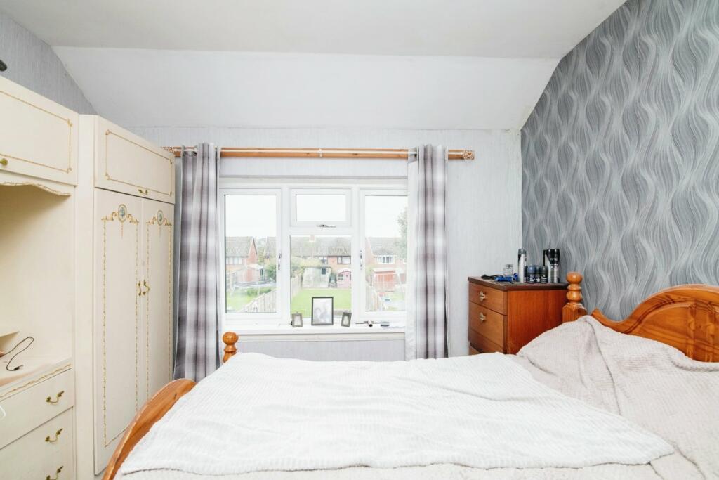 Additional image 9 of Highfield Crescent, Halesowen, B63