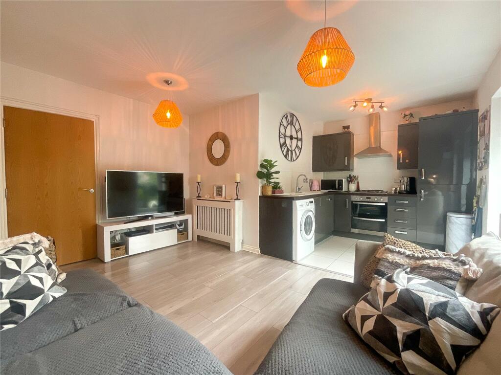 Primary image of Holland Road, Sutton Coldfield, West Midlands, B72