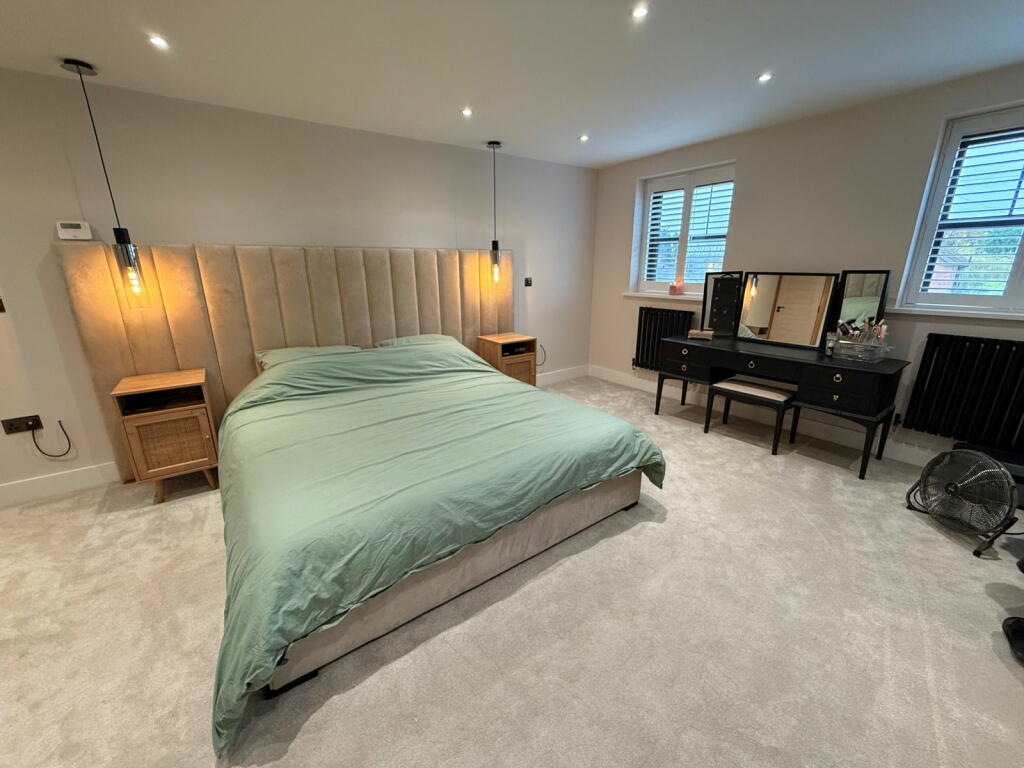 Additional image 22 of Shutt Lane, Earlswood