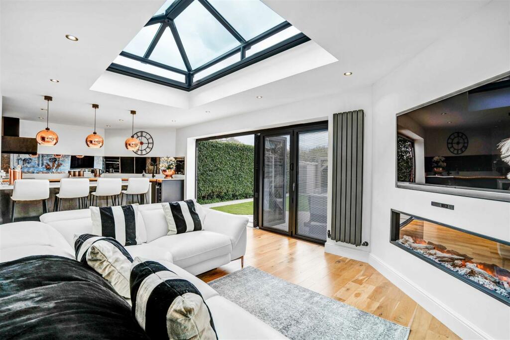 Additional image 34 of Hollyfield Road, Sutton Coldfield