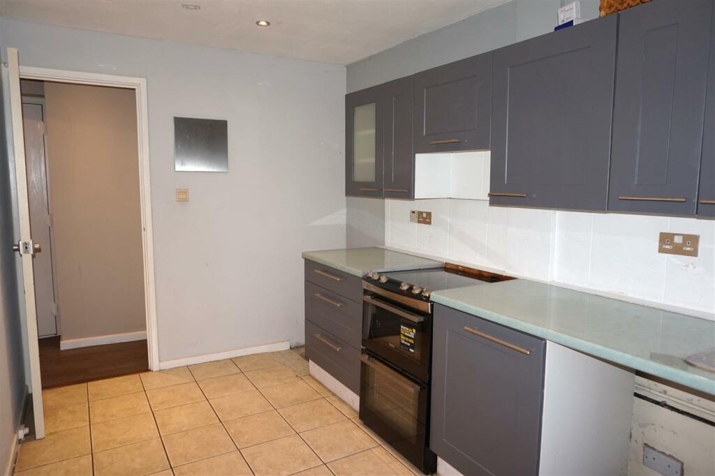 Additional image 5 of Sutton Close, Redditch