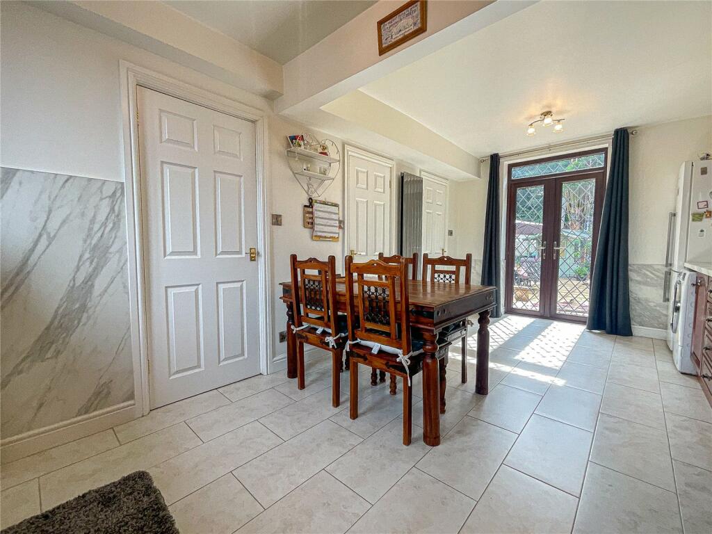 Additional image 10 of Bright Crescent, Tamworth, Staffordshire, B77