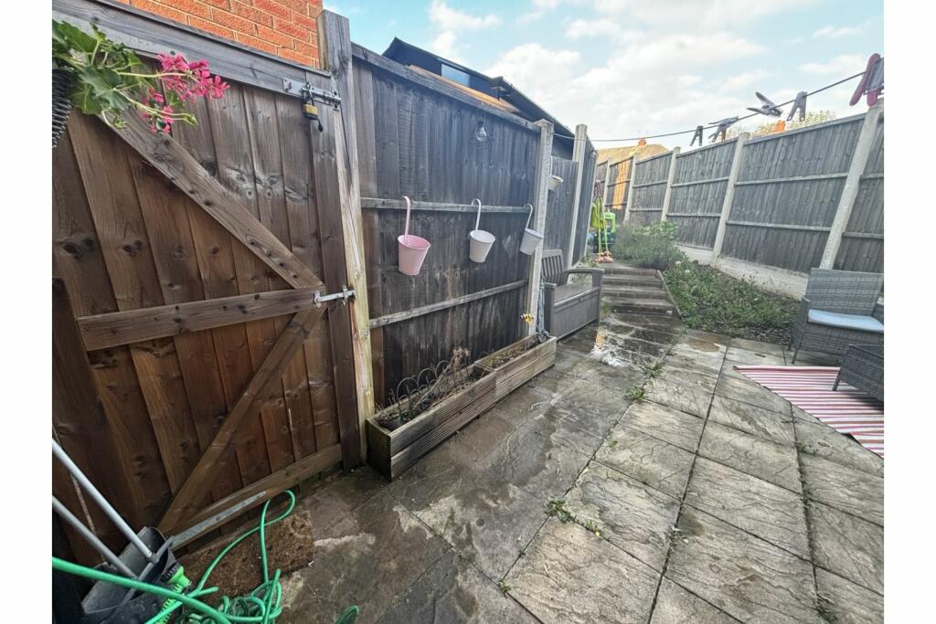 Additional image 27 of St. Vincent Crescent, West Bromwich, B70