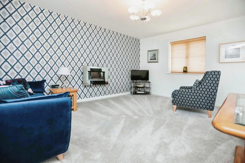 Additional image 16 of Cavalier Drive, Halesowen