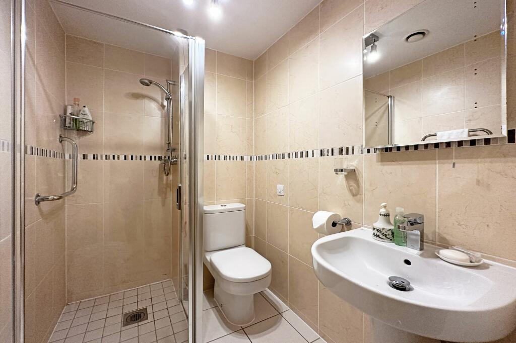 Additional image 10 of High Street, Knowle, B93