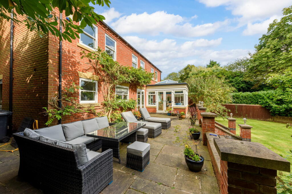 Additional image 30 of Springvale Drive, Webheath, Redditch, B97 5PL