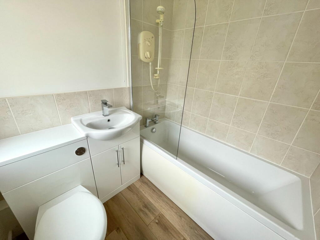 Additional image 10 of Kineton Green Road, Solihull