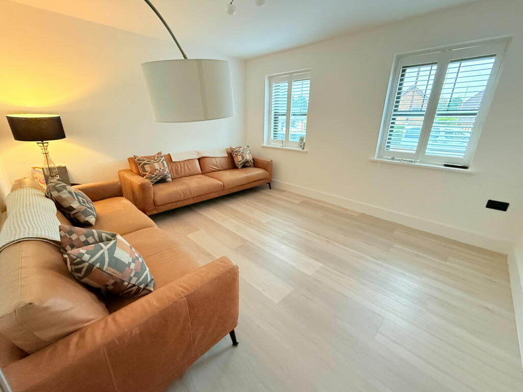 Additional image 15 of Shutt Lane, Earlswood