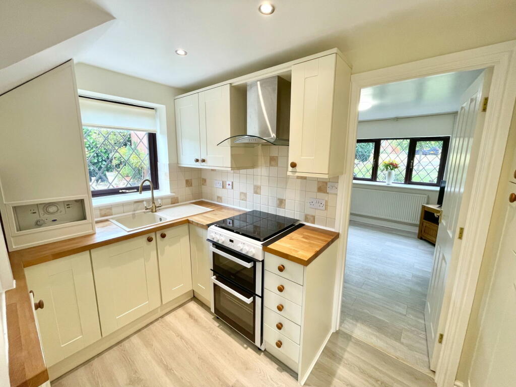 Additional image 6 of Kinsham Drive, Hillfield