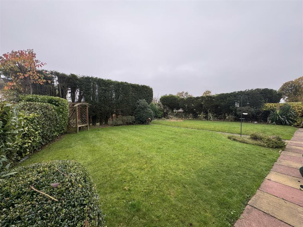 Additional image 18 of Bradford Road, Birmingham