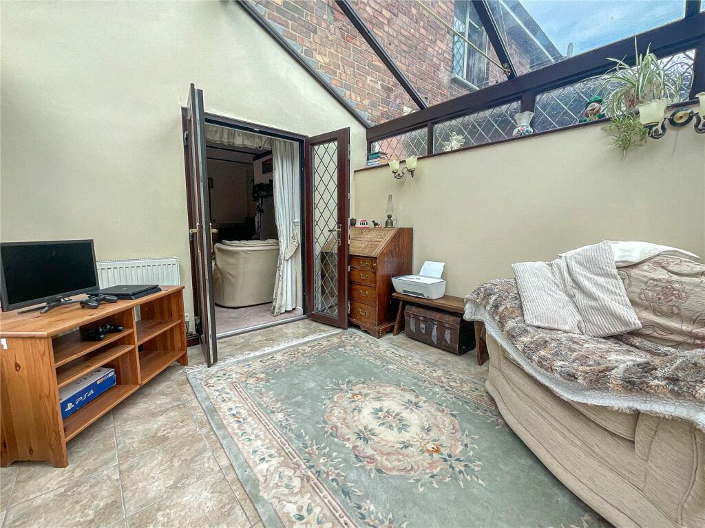 Additional image 13 of Bright Crescent, Tamworth, Staffordshire, B77