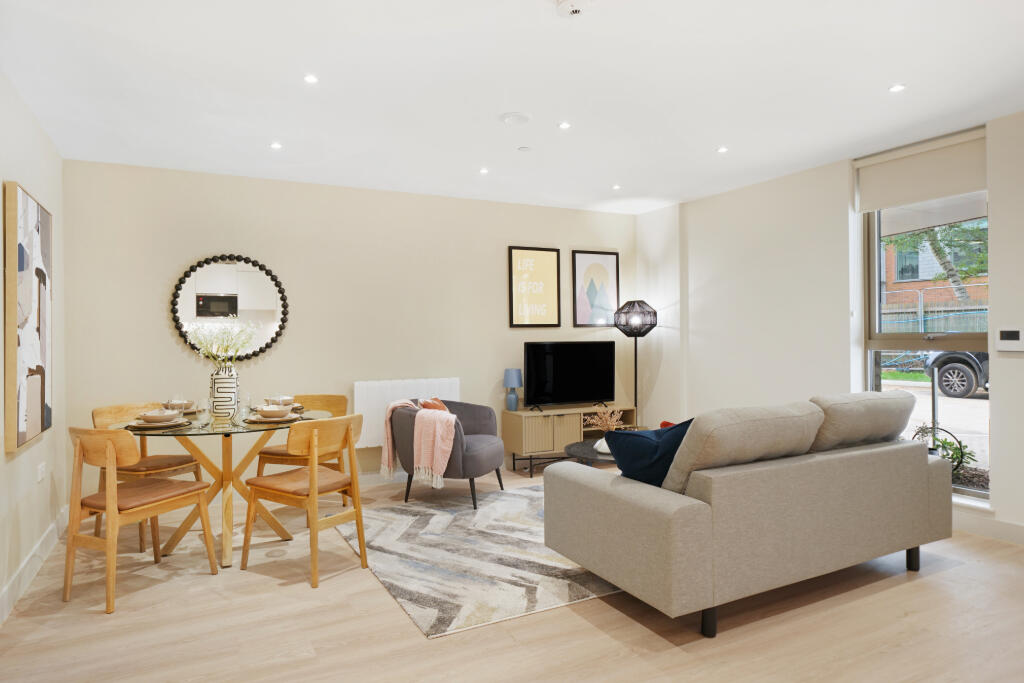 Additional image 6 of Guild Point