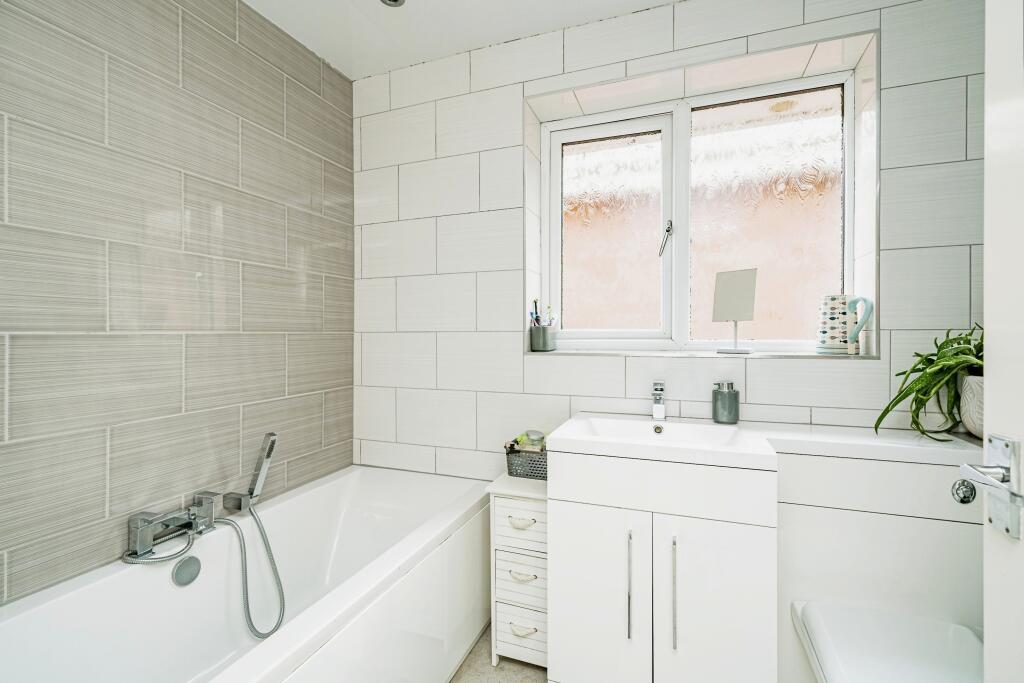 Additional image 11 of Broadway Avenue, Halesowen, B63