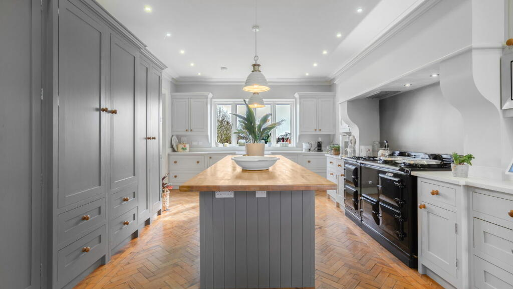 Additional image 23 of Victoria Road, Sutton Coldfield, B72 1SN