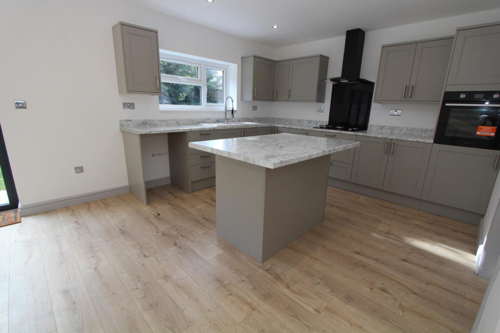 Additional image 4 of Regent Drive, TIVIDALE, Oldbury.