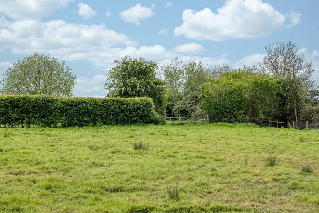 Additional image 10 of 4 Lion & Lamb Barns, Droitwich Road, Bradley Green B96 6RP