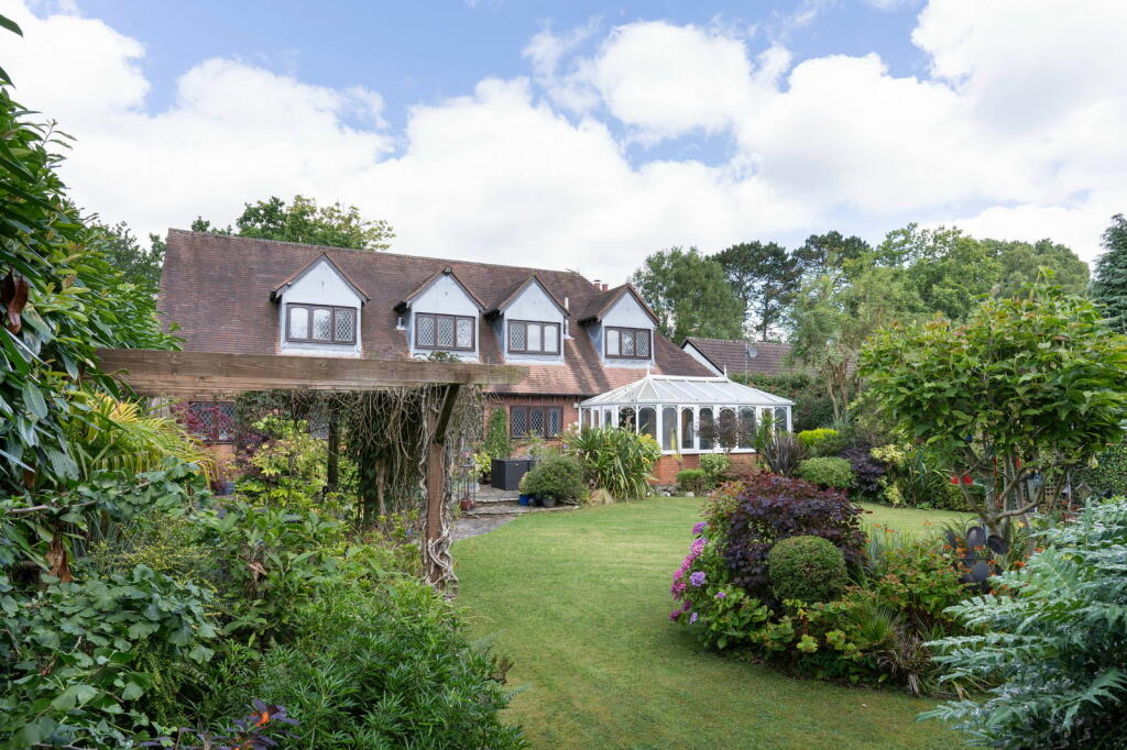 Additional image 20 of The Avenue, Blackwell, B60 1BW