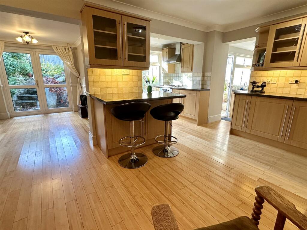 Additional image 8 of Foredrift Close, Southcrest, Redditch