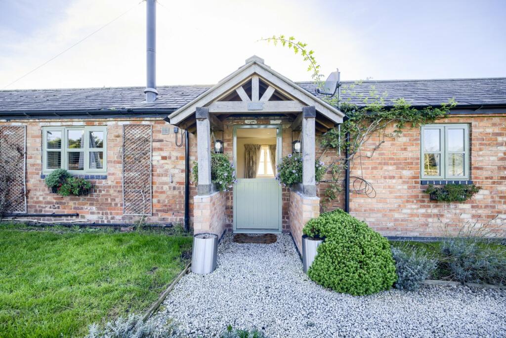 Primary image of Sandal House Farm, Narrow Lane, Lowsonford, Solihull, B95