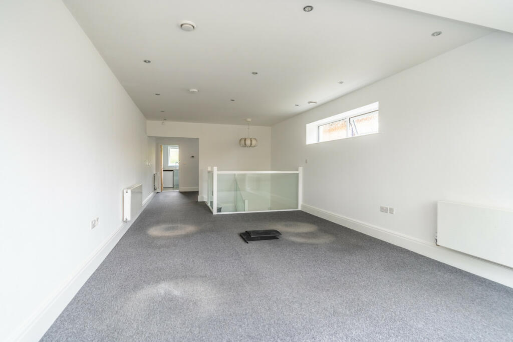 Additional image 40 of Whitefields Road, Solihull, B91 3NY