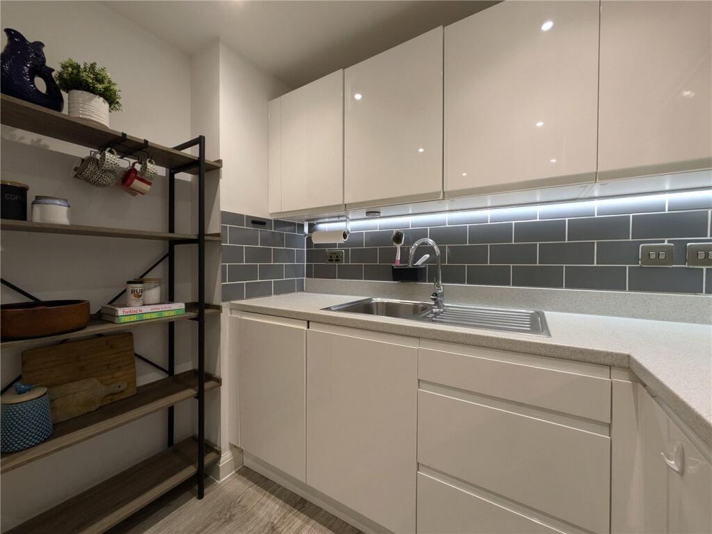 Additional image 6 of Victoria Bridge Road, Bath, Somerset, BA1