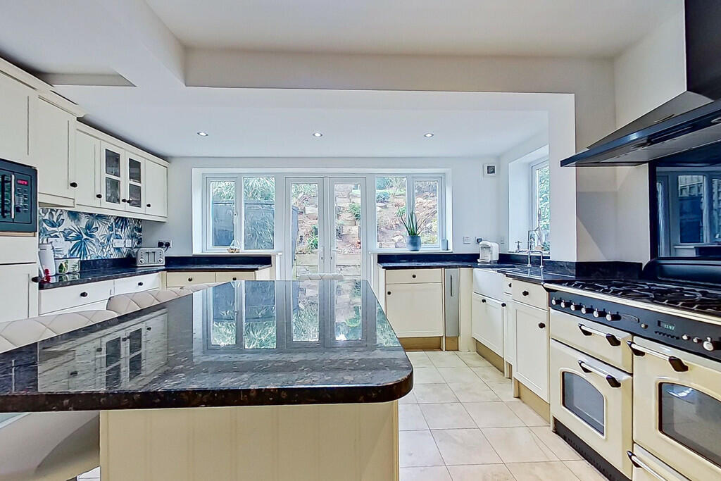 Additional image 25 of Maney Hill Road, Sutton Coldfield