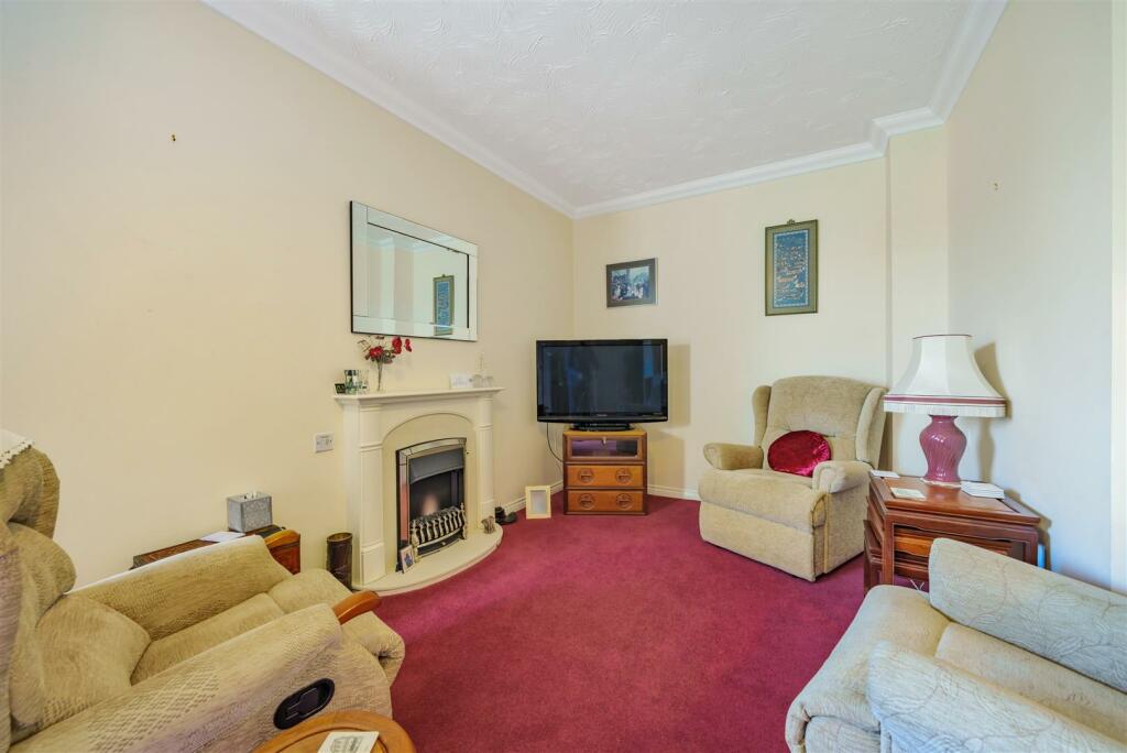 Additional image 3 of New Hall Lodge, Sutton Coldfield