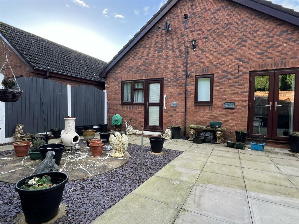 Additional image 15 of Spinners End Drive, Cradley Heath