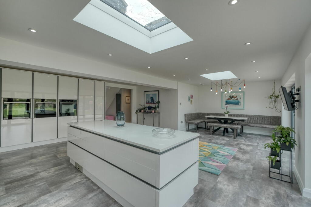 Additional image 2 of Salt Way, Astwood Bank, Redditch B96 6NE