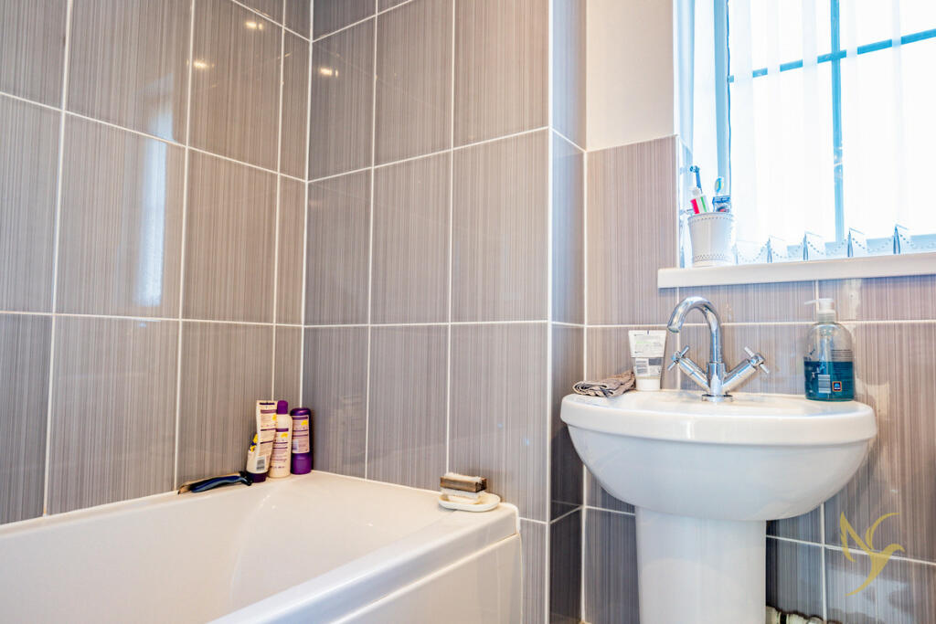 Additional image 13 of 6 Saddlers Close, Halesowen, B63 2DG