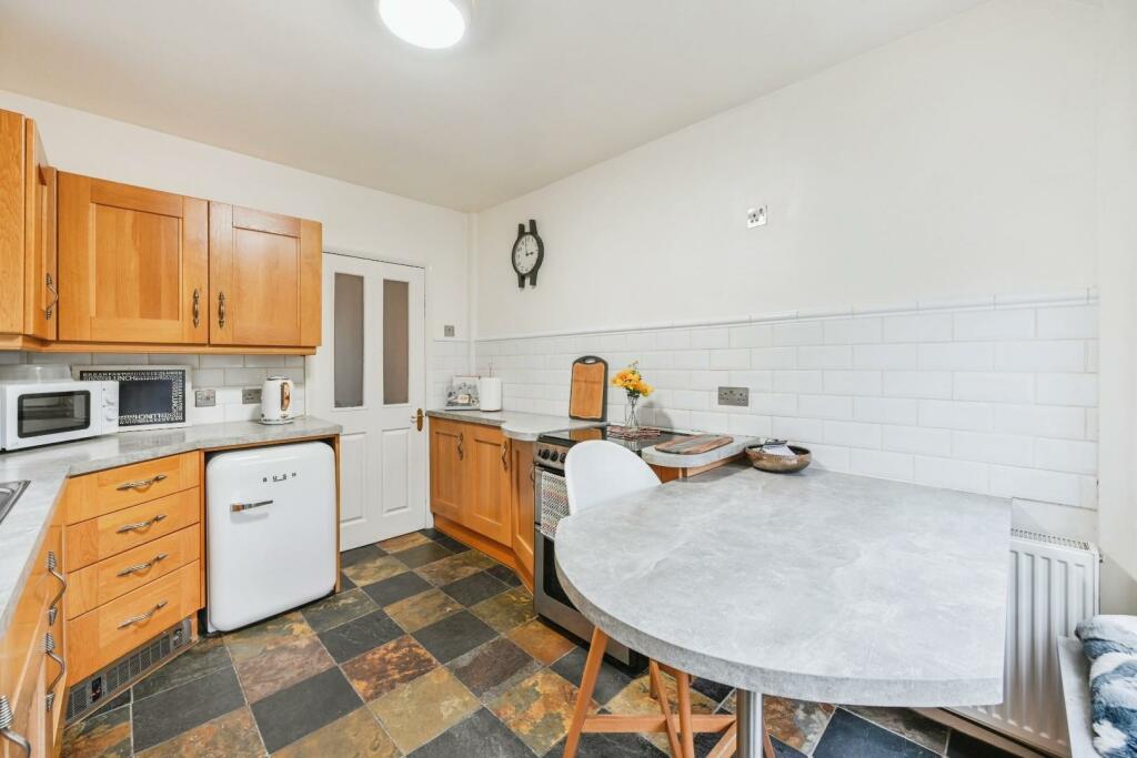 Additional image 6 of Dosthill Road, Two Gates, Tamworth