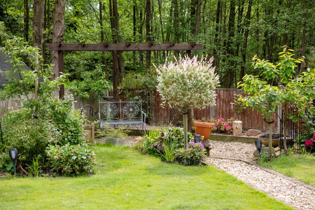 Additional image 22 of Beoley Court, Icknield Street, Beoley