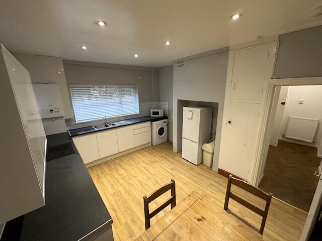 Additional image 4 of Evesham Road, Redditch B97 4JX