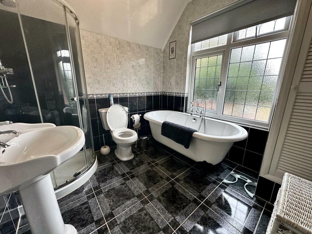 Additional image 27 of Glascote Road, Tamworth, B77