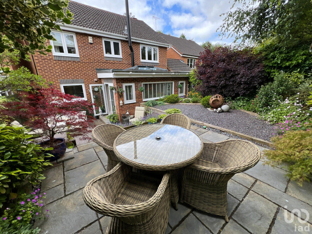 Additional image 12 of Bishops Walk, Cradley Heath, B64