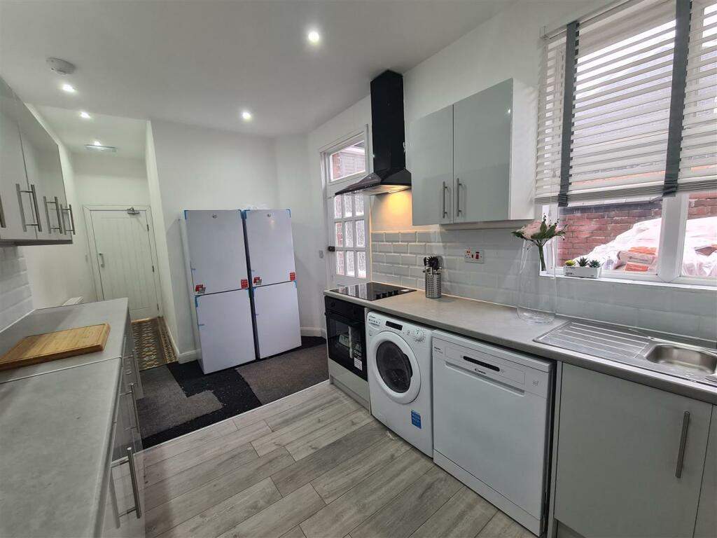 Additional image 10 of Dudley Road East, Oldbury