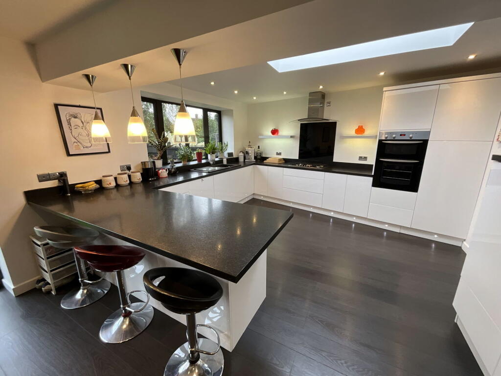 Additional image 7 of HALESOWEN, Newfield Crescent