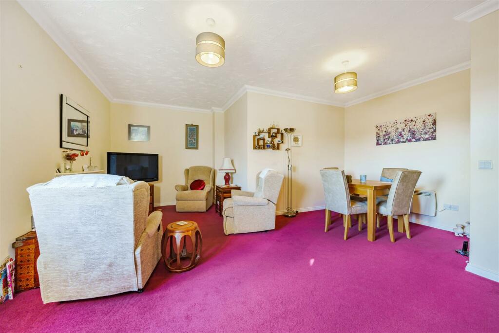 Additional image 4 of New Hall Lodge, Sutton Coldfield