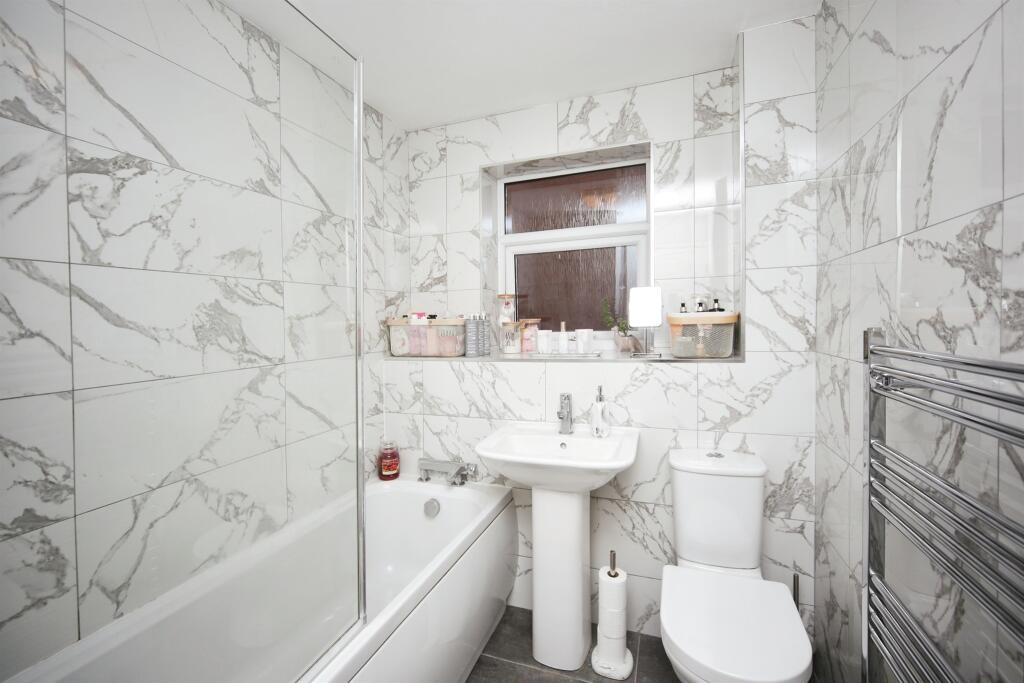 Additional image 17 of Northfield Close, Redditch